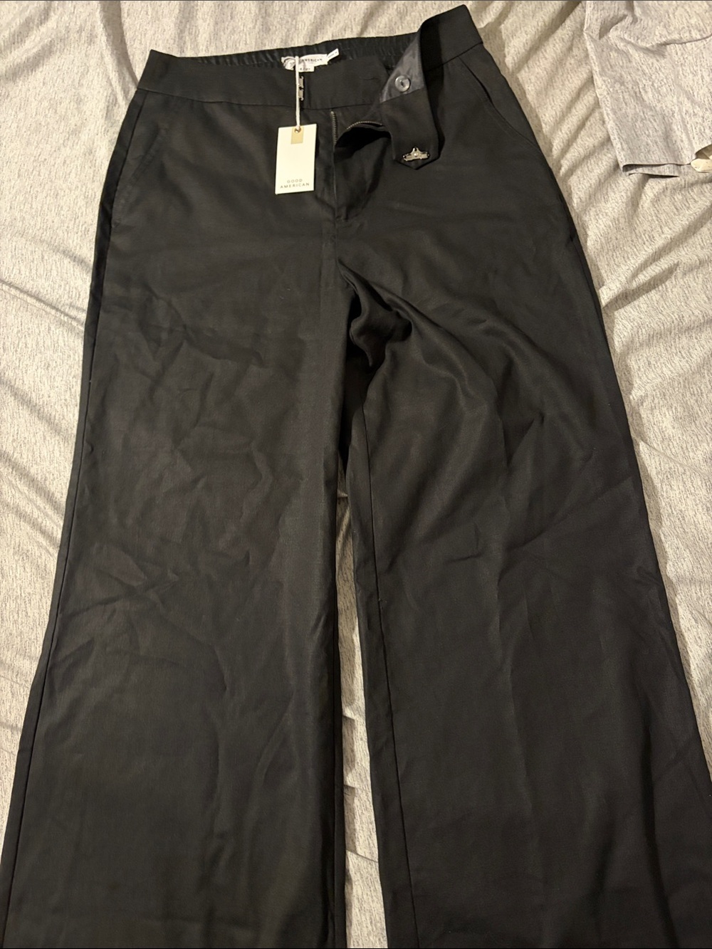Good American trouser